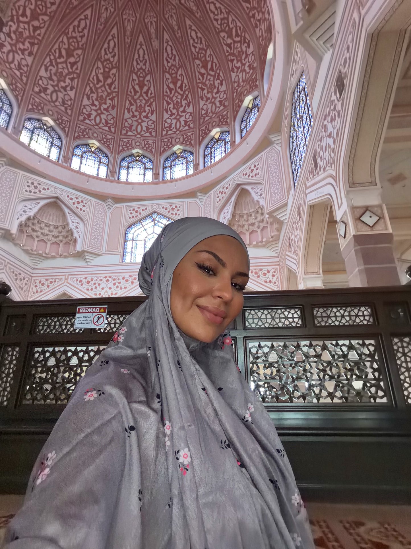 TENUE DE PRIÈRE VIOLINE